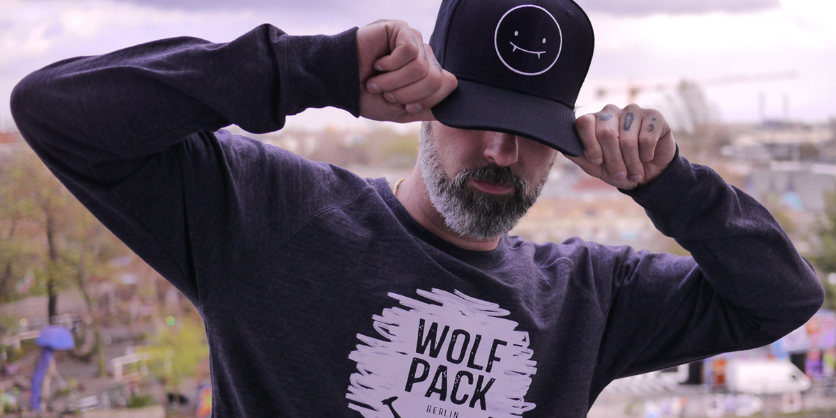 Wolfpack | 30° Shop Merchandise | Fanartikel, Albumboxen und mehr.